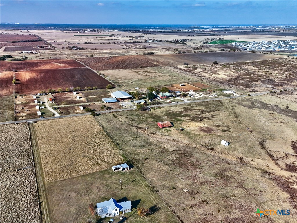 1165 County Road 238 Georgetown, TX 78633 - Photo 19 of 26