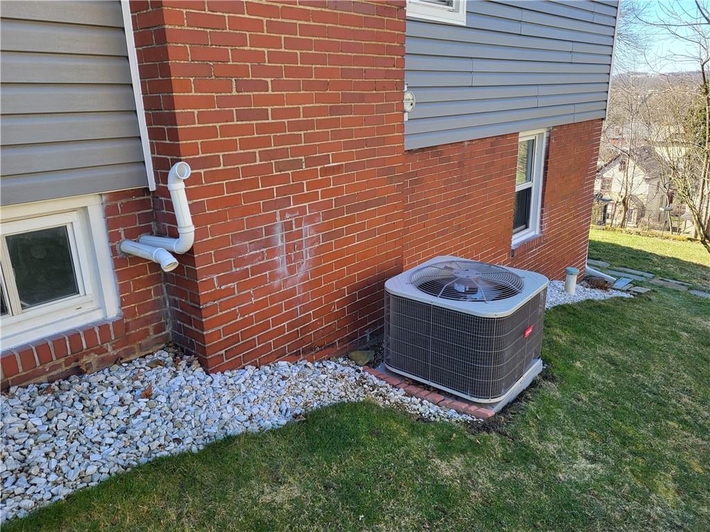 211 Oak Street Butler, PA 16001 - Photo 36 of 37 New Central Air