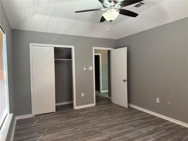 $217,800 | 2020 Lac La Belle Drive, Harvey, LA 70058