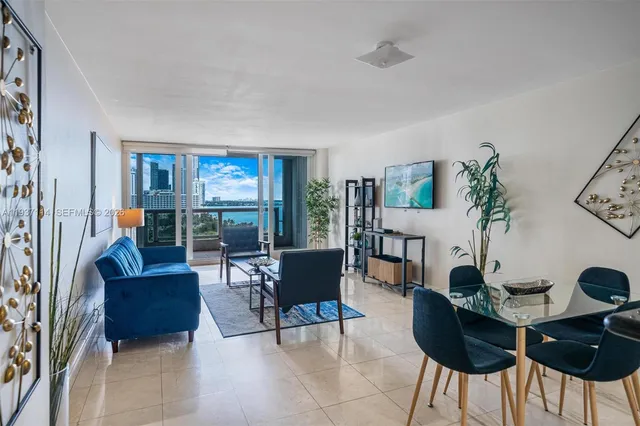 $450,000 | 1717 North Bayshore Drive, Unit A1439, Miami, FL 33132