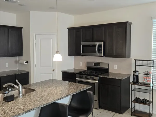 $2,300 | 2932 Desert Lily Lane, Fort Worth, TX 76108
