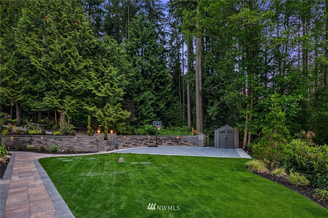 5724 197th Place Southeast Bothell, WA 98012 - Photo 34 of 40 a view of outdoor space with deck and patio