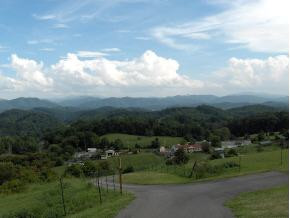 118 Lewis Blevins Road Elizabethton, TN 37643 - Photo 7 of 9 Photo 7