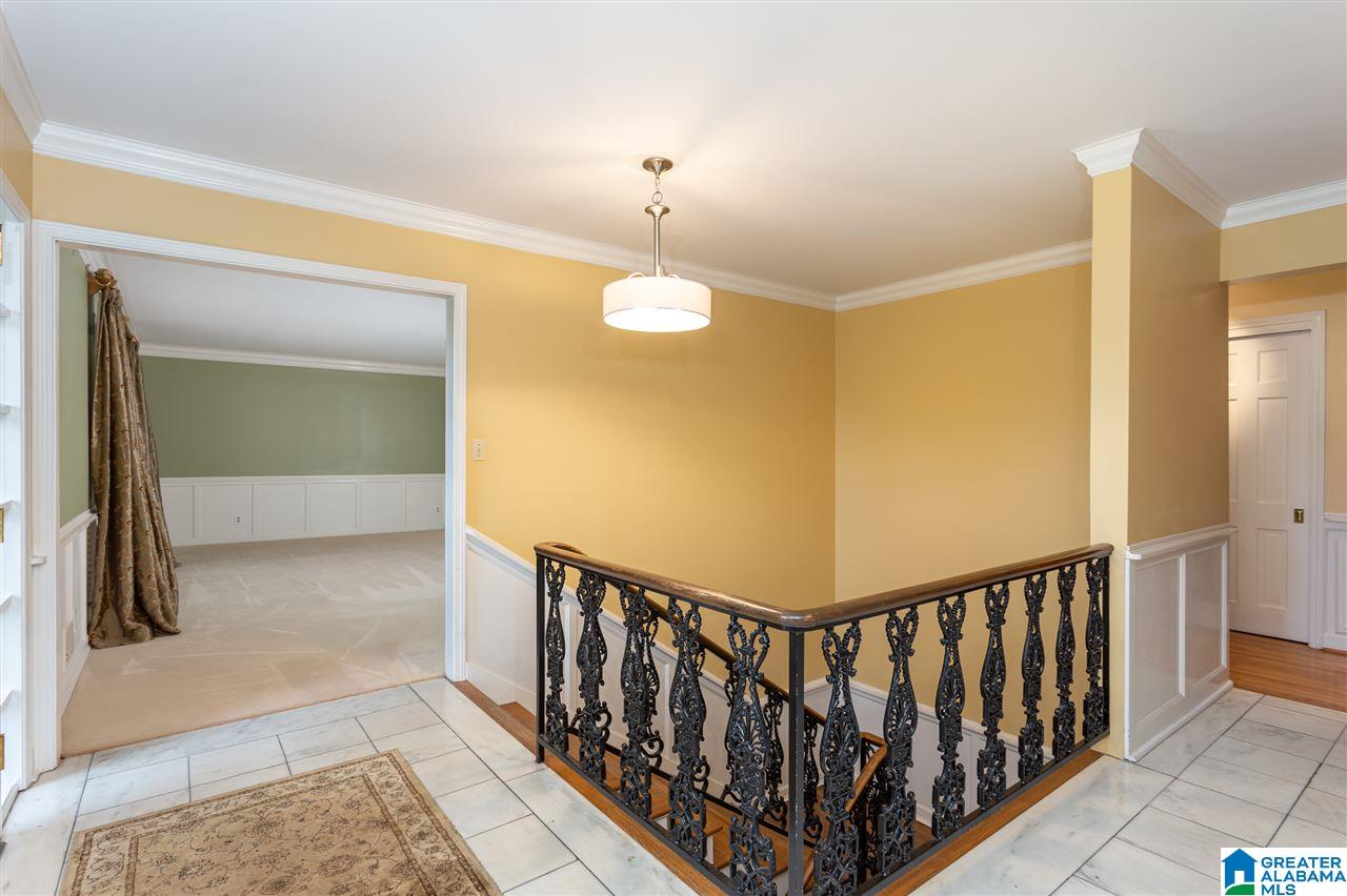 21 Christopher Way Anniston, AL 36207 - Photo 4 of 49