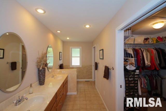 108 Apple Orchard Road Carbondale, IL 62903 - Photo 20 of 40 Gallery Image 20