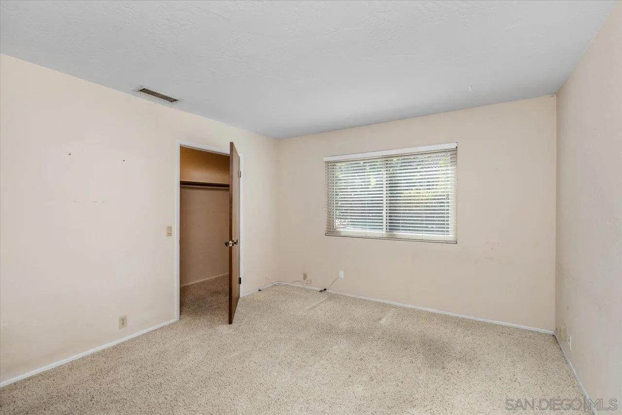 1970 Rohn Road Escondido, CA 92025 - Photo 28 of 47 Gallery Image 28