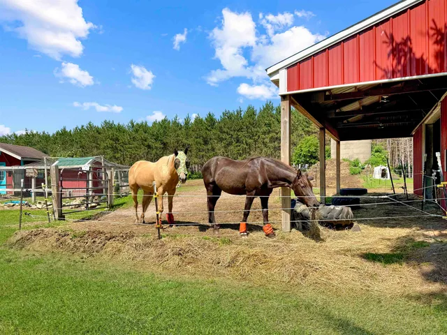 $949,900 | W4233 Porterfield Lake Road, Porterfield, WI 54159