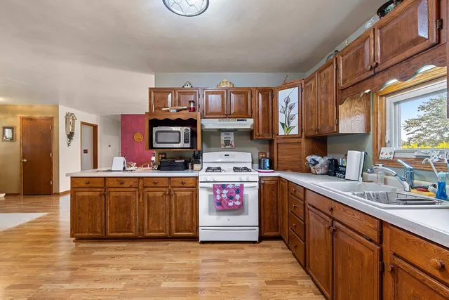 $949,900 | W4233 Porterfield Lake Road, Porterfield, WI 54159