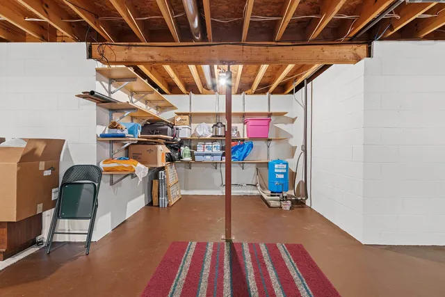 $949,900 | W4233 Porterfield Lake Road, Porterfield, WI 54159