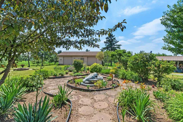 $949,900 | W4233 Porterfield Lake Road, Porterfield, WI 54159