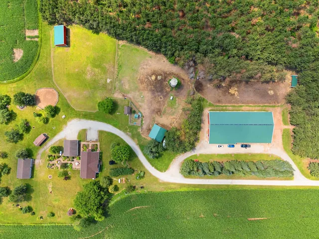 $949,900 | W4233 Porterfield Lake Road, Porterfield, WI 54159