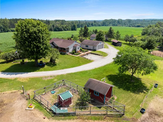 $949,900 | W4233 Porterfield Lake Road, Porterfield, WI 54159
