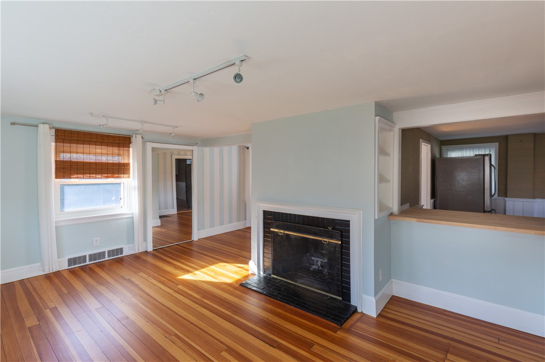 540 Bristol Ferry Road Portsmouth, RI 02871 - Photo 21 of 34
