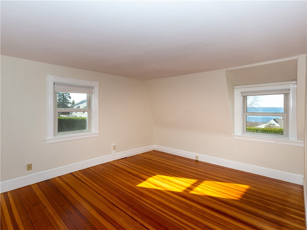 540 Bristol Ferry Road Portsmouth, RI 02871 - Photo 24 of 34