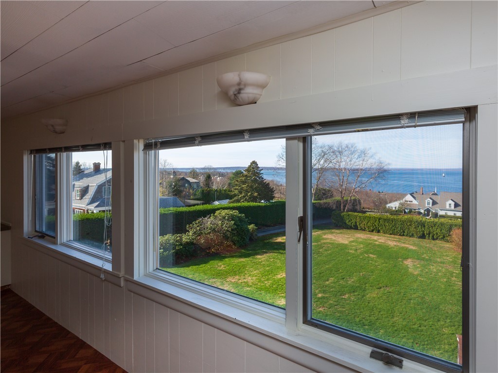 540 Bristol Ferry Road Portsmouth, RI 02871 - Photo 28 of 34