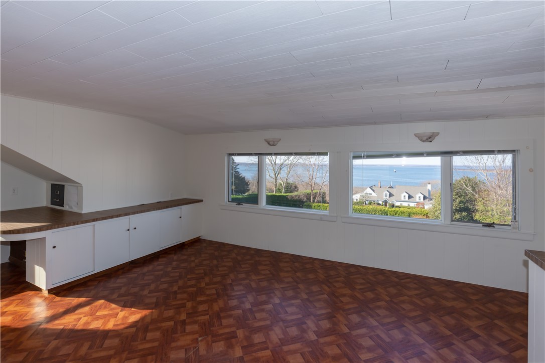 540 Bristol Ferry Road Portsmouth, RI 02871 - Photo 29 of 34