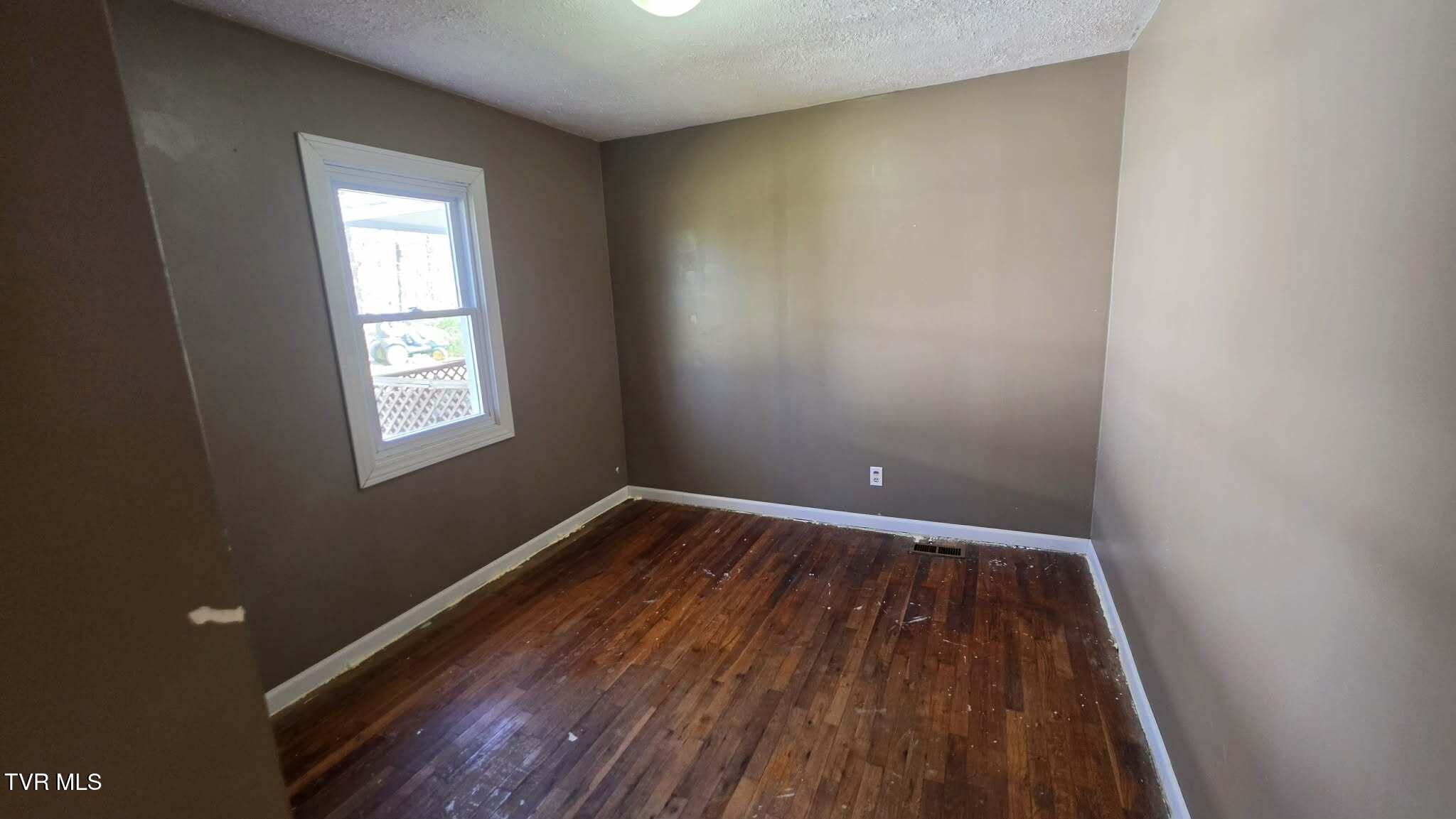 10841 Cox Road Wise, VA 24293 - Photo 19 of 24 18