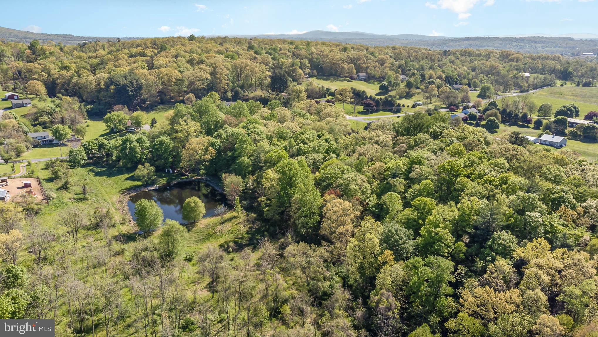 1650 County Line Road York Springs, PA 17372 - Photo 4 of 6 Gallery Image 4