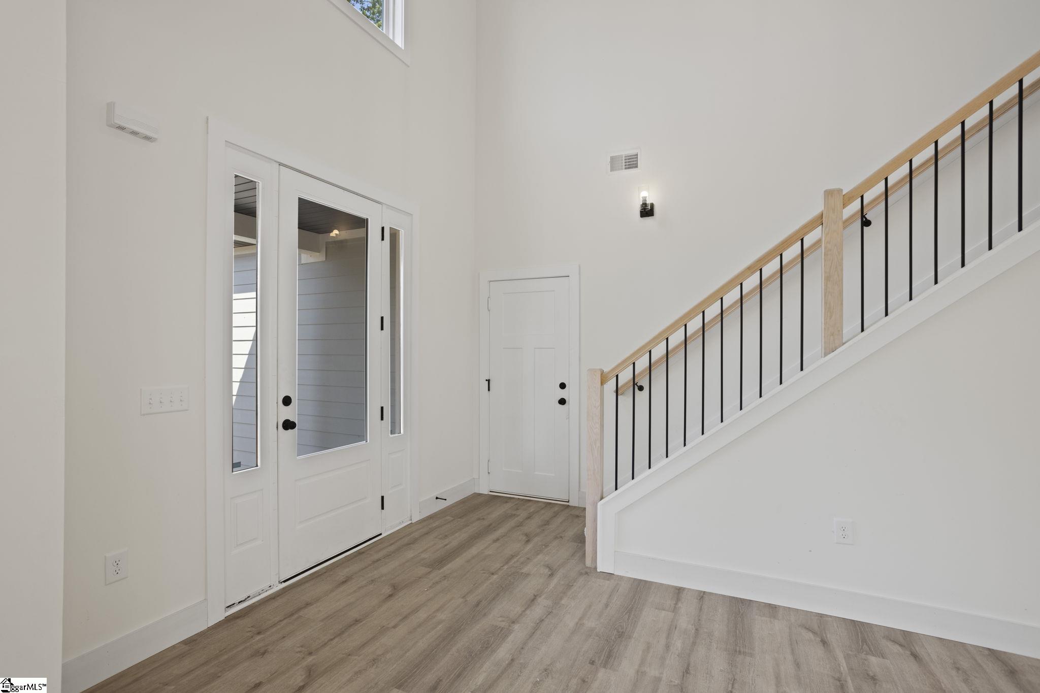 314 Shelton Road Travelers Rest, SC 29690 - Photo 3 of 31