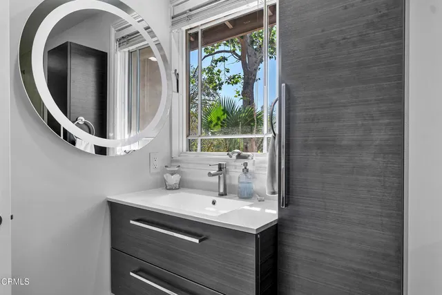 $1,799,999 | 9999 Wornom Avenue, Sunland, CA 91040