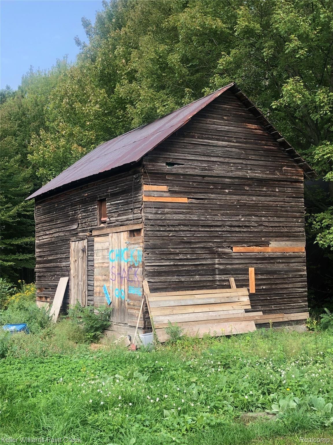 2448 Husak Road Standish, MI 48658 - Photo 43 of 48 Barn with Metal Roof .jpg