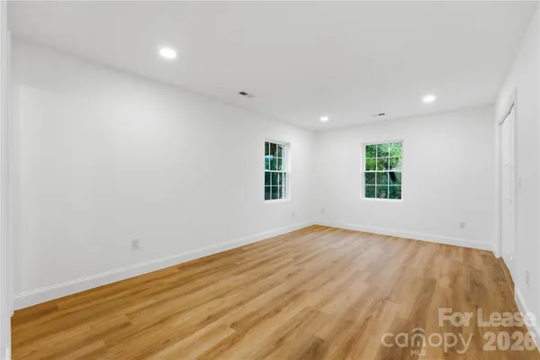 $2,600 | 523 Biltmore Street, Mooresville, NC 28115