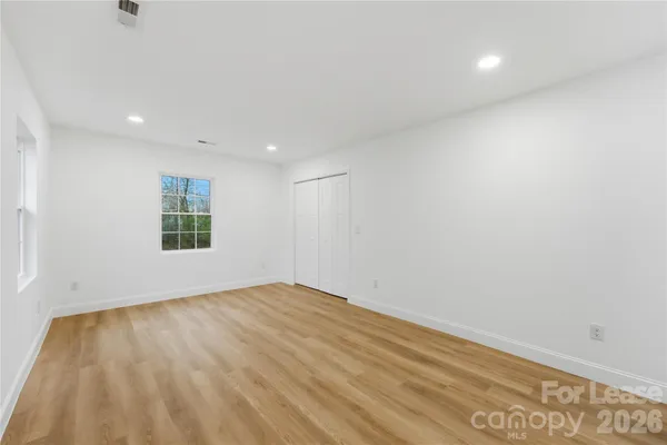 $2,600 | 523 Biltmore Street, Mooresville, NC 28115