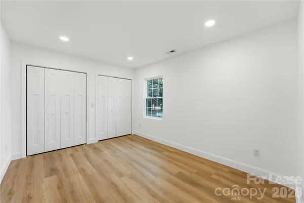 $2,600 | 523 Biltmore Street, Mooresville, NC 28115