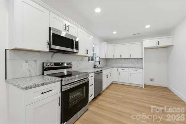 $2,600 | 523 Biltmore Street, Mooresville, NC 28115