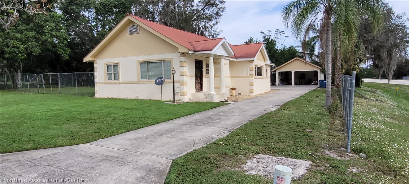 2012 Avalon Road Sebring, FL 33870 - Photo 2 of 33 Gallery Image 2