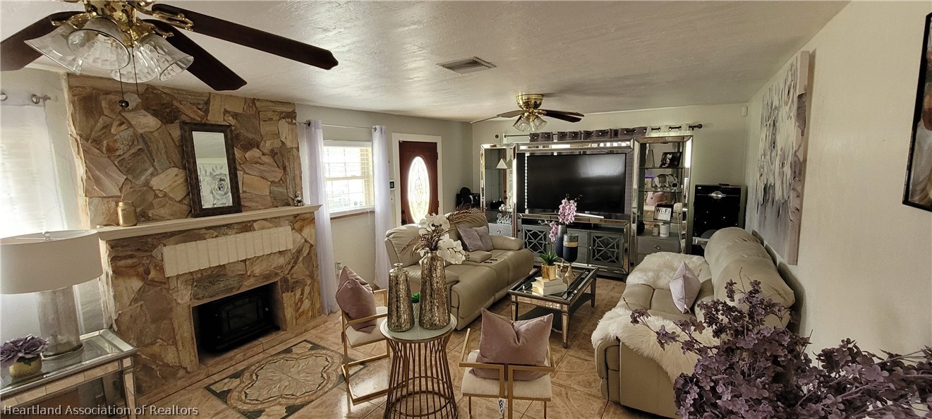 2012 Avalon Road Sebring, FL 33870 - Photo 10 of 33 Gallery Image 10