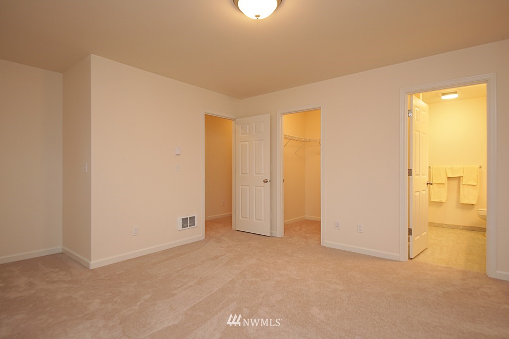 5745 Fish Road Freeland, WA 98249 - Photo 10 of 15