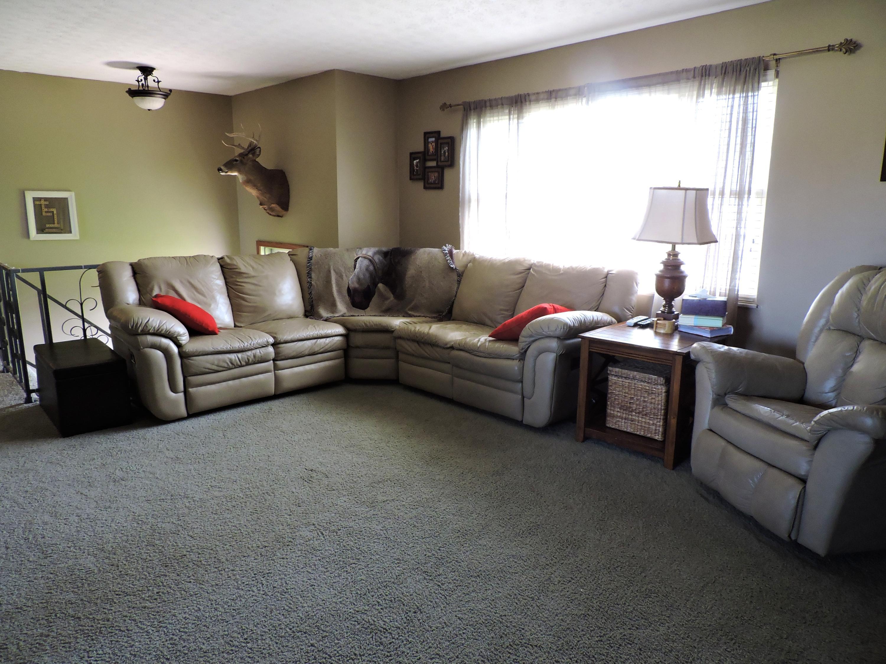 200 Helen Road Southwest Pataskala, OH 43062 - Photo 2 of 29 Gallery Image 2