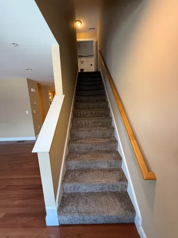 $3,100 | 5 Sheffield Drive, Dover, NH 03820