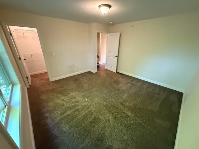 $3,100 | 5 Sheffield Drive, Dover, NH 03820