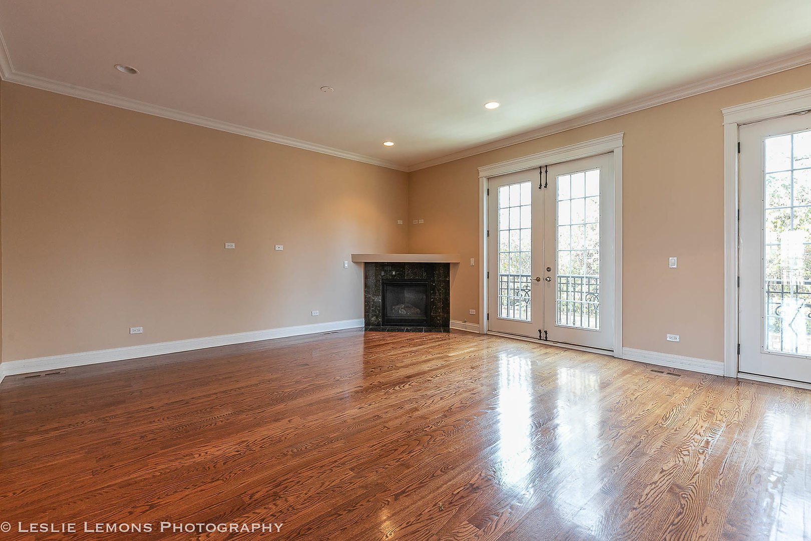 16W536 Bluff Road Willowbrook, IL 60527 - Photo 20 of 51