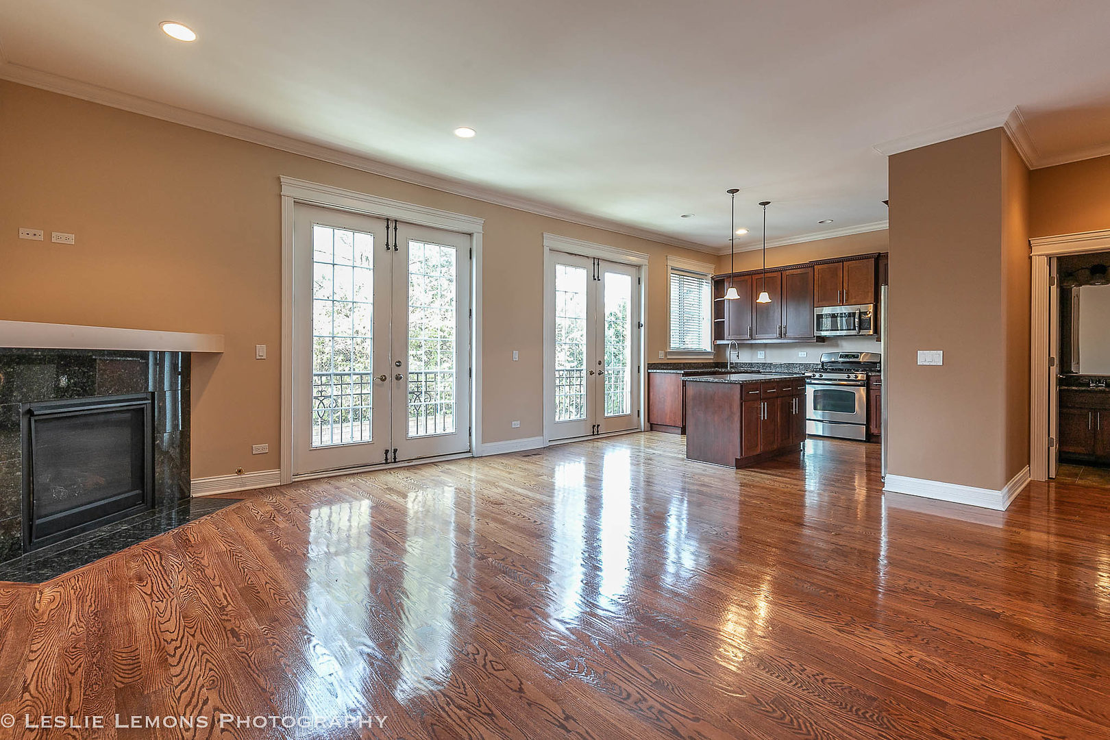 16W536 Bluff Road Willowbrook, IL 60527 - Photo 21 of 51