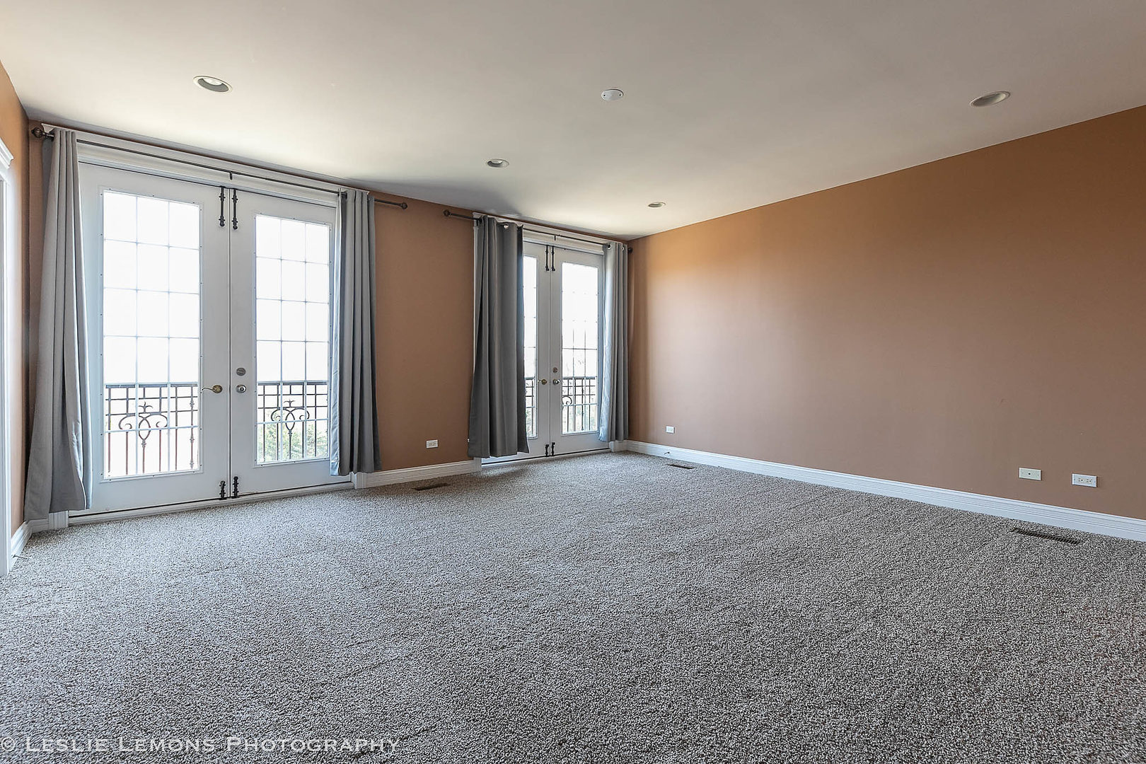 16W536 Bluff Road Willowbrook, IL 60527 - Photo 26 of 51