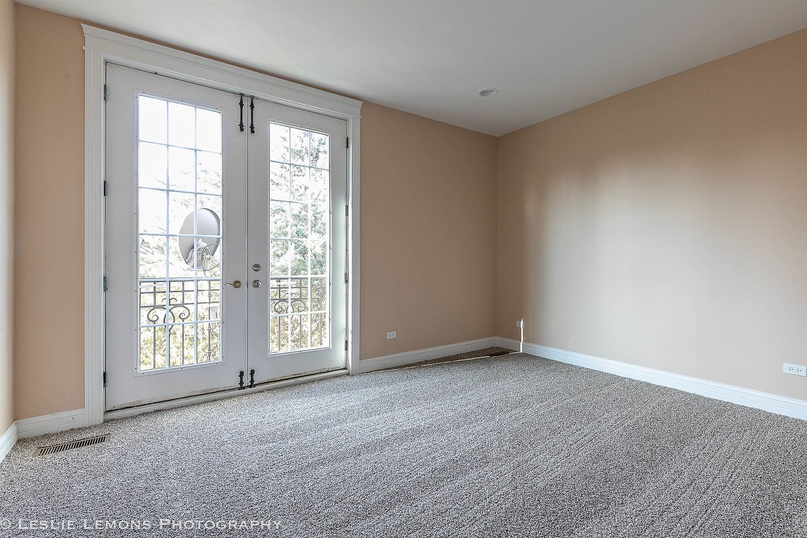 16W536 Bluff Road Willowbrook, IL 60527 - Photo 31 of 51