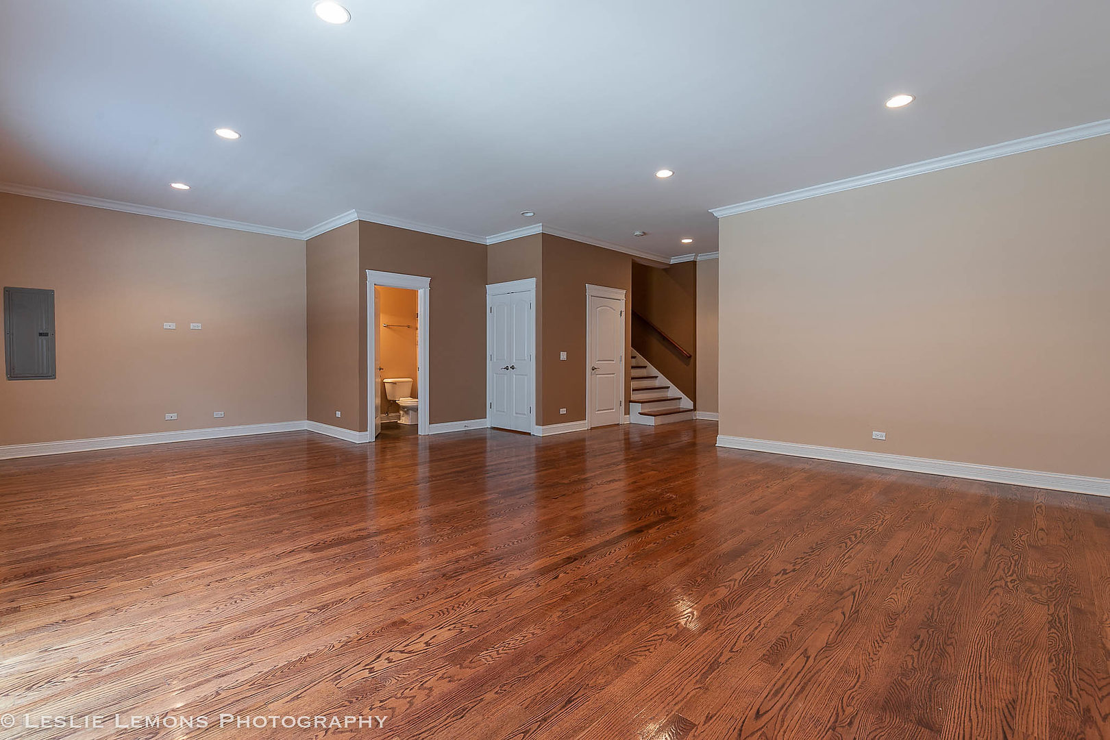 16W536 Bluff Road Willowbrook, IL 60527 - Photo 37 of 51
