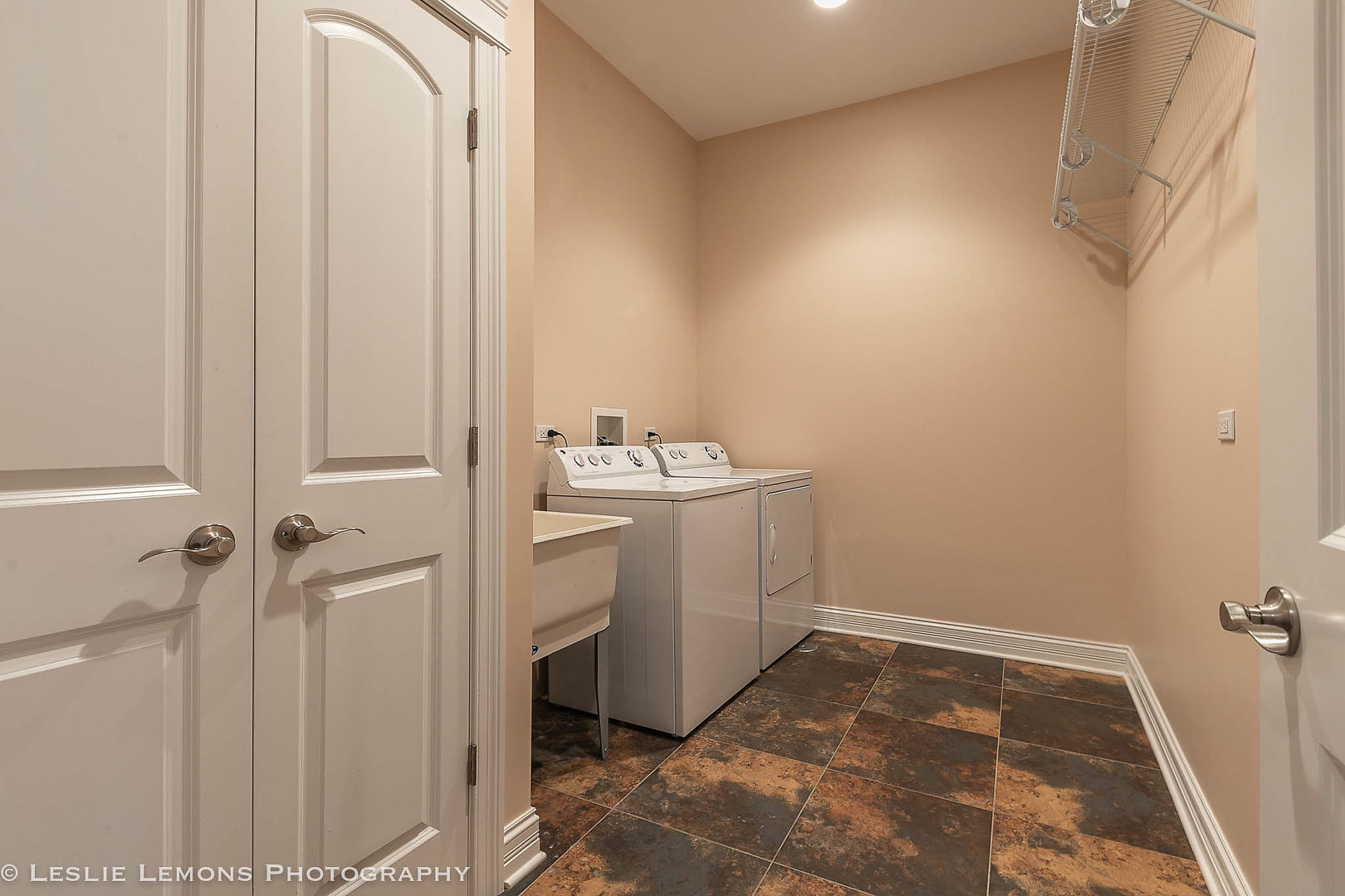16W536 Bluff Road Willowbrook, IL 60527 - Photo 41 of 51