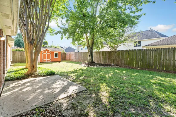 $2,600 | 5112 Carefree Drive, League City, TX 77573