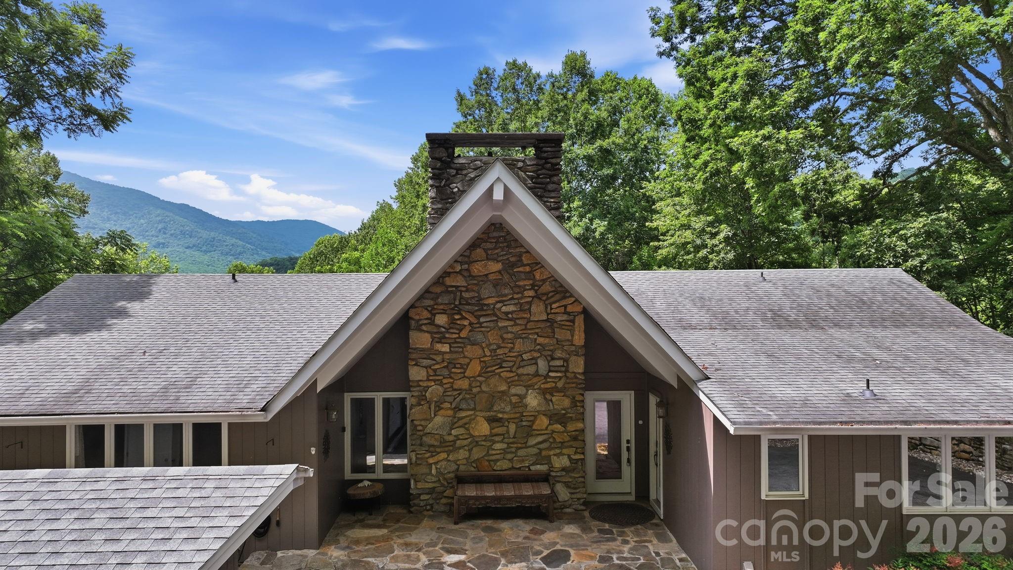 560 Winchester Creek Road Waynesville, NC 28786 - Photo 4 of 44