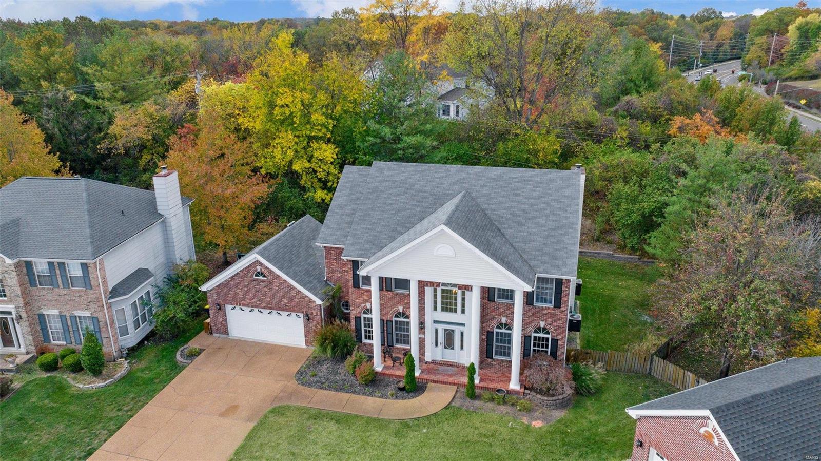 523 Arbor Meadow Drive Ballwin, MO 63021 - Photo 2 of 48