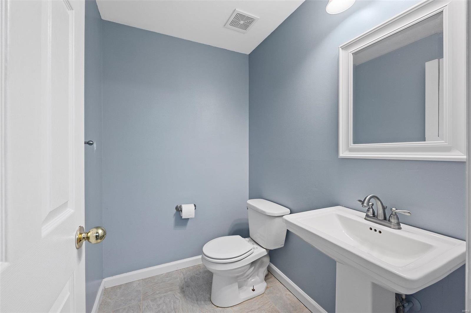 523 Arbor Meadow Drive Ballwin, MO 63021 - Photo 36 of 48