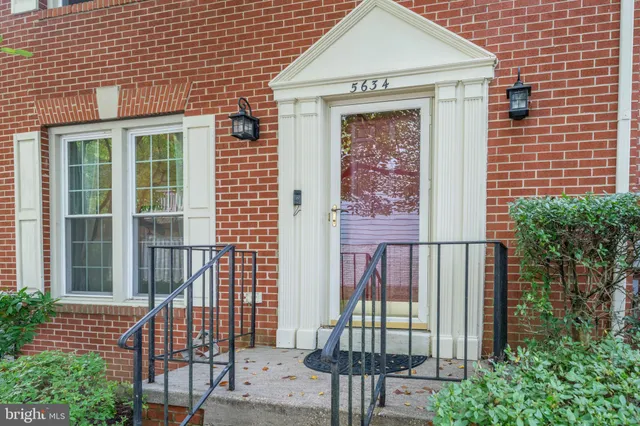 $2,995 | 5634 April Journey, Unit 48, Columbia, MD 21044