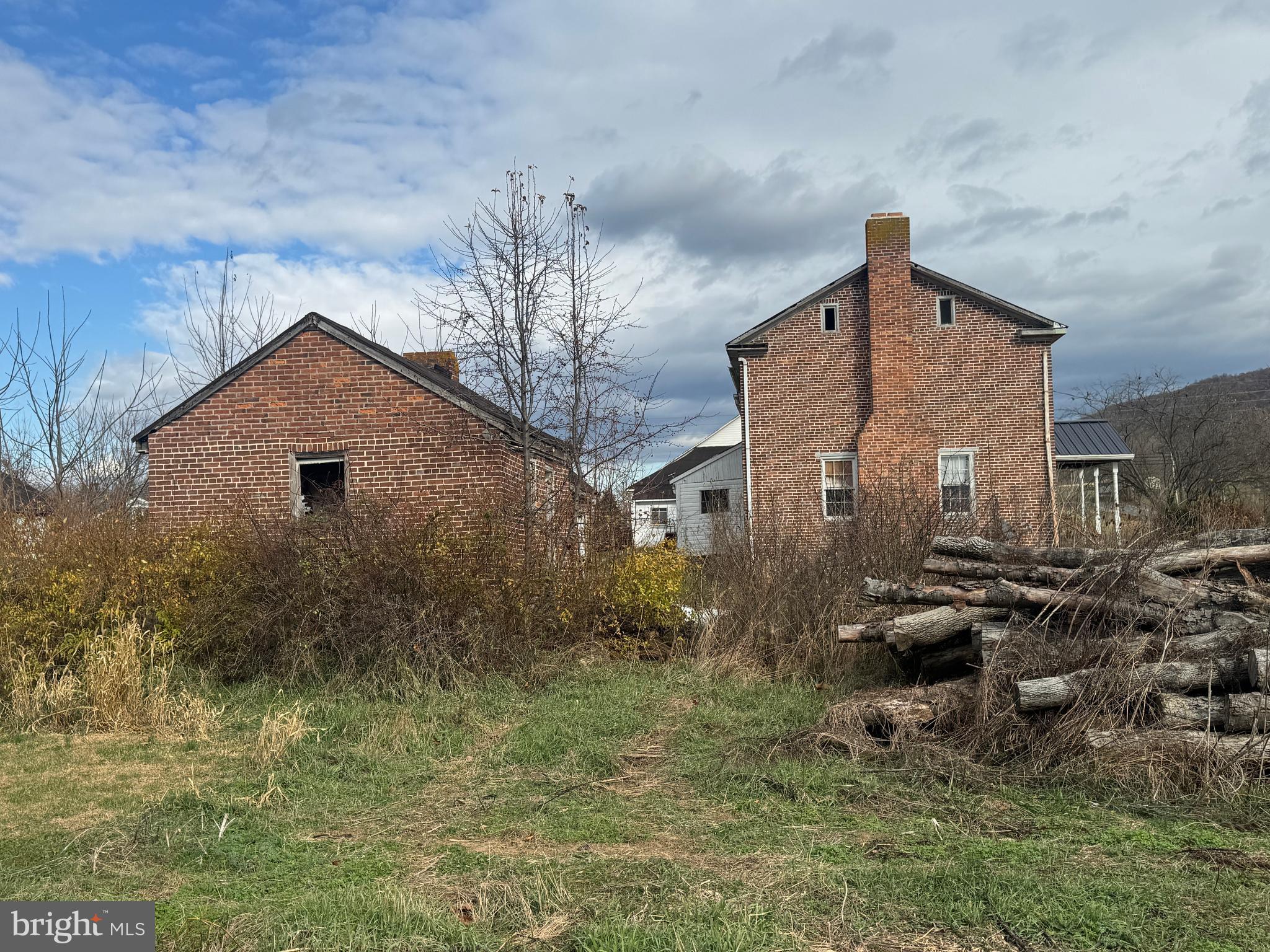 1-19032 Spring Run Rd Spring Run Spring Run, PA 17262 - Photo 52 of 79 a house view with a outdoor space