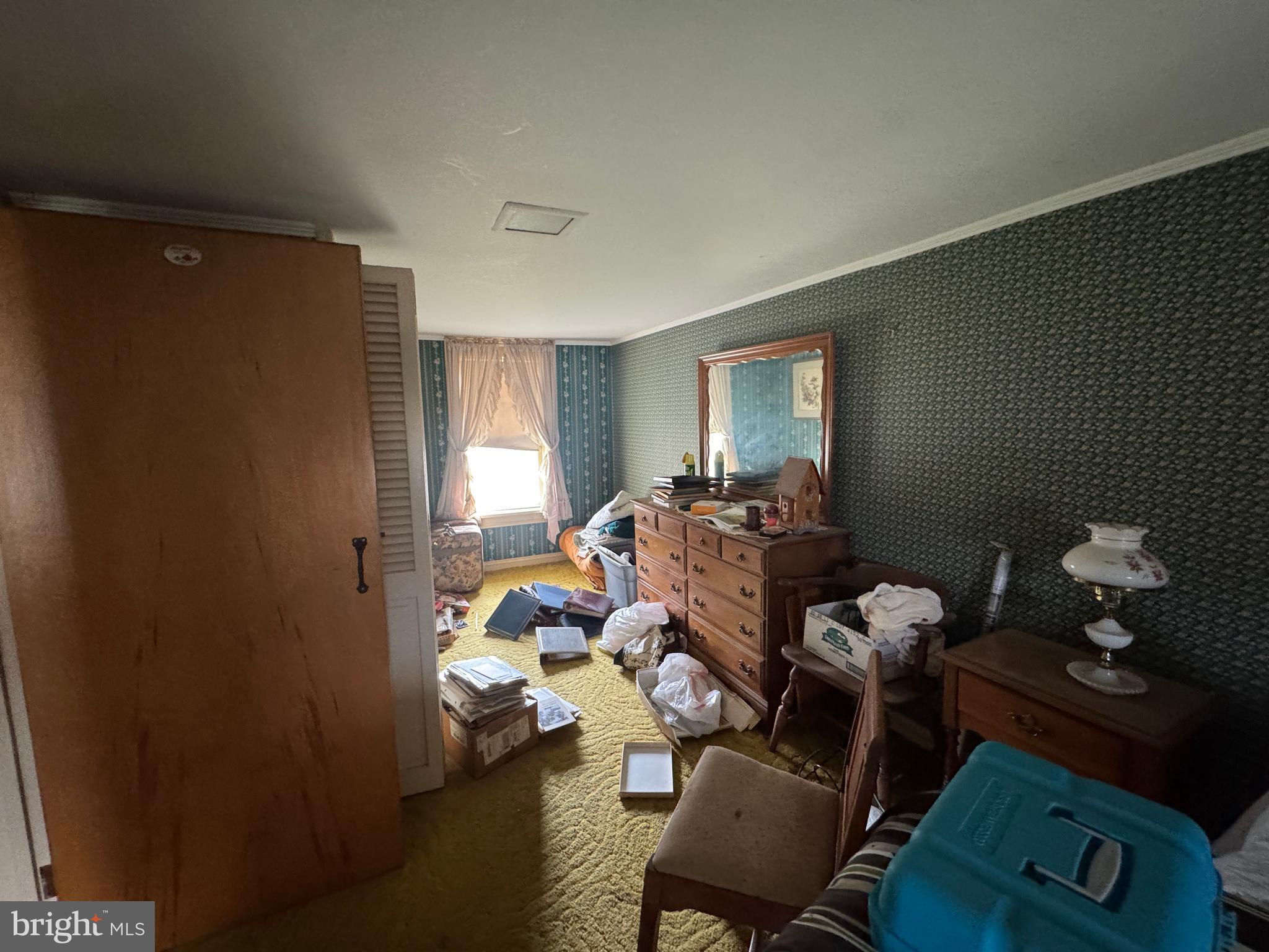 1-19032 Spring Run Rd Spring Run Spring Run, PA 17262 - Photo 74 of 79 a living room with furniture and wooden floor