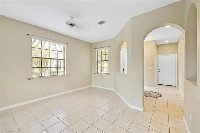 $469,900 | 15662 Summit Pl Circle, Unit 385, Naples, FL 34119