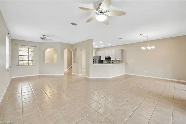 $469,900 | 15662 Summit Pl Circle, Unit 385, Naples, FL 34119
